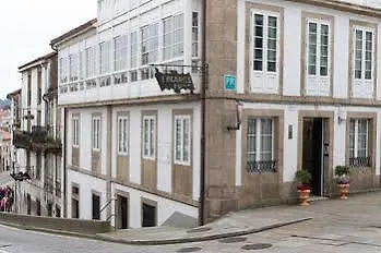 Linares *